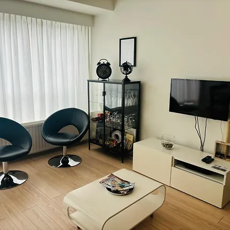 アパート Familial, Lumineux Avec Parking & Terrasse *