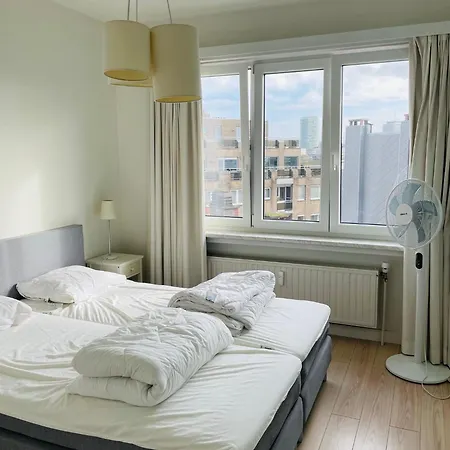 Familial, Lumineux Avec Parking & Terrasse Διαμέρισμα