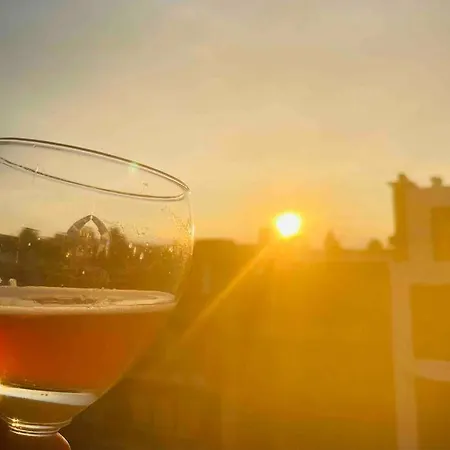 Familial, Lumineux Avec Parking & Terrasse * オステンド