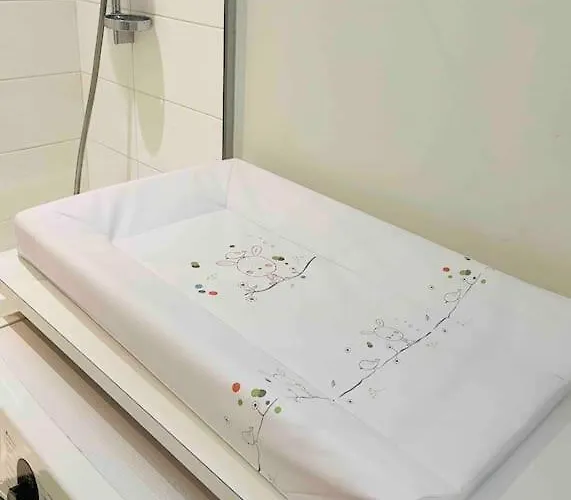 Familial, Lumineux Avec Parking & Terrasse Appartement Oostende